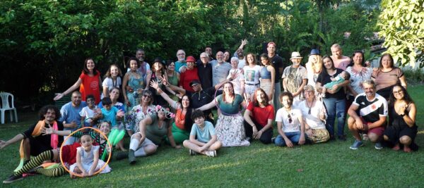 Leia mais sobre o artigo Cultura nos Bairros: Público aplaude e se diverte com as atrações artísticas no Sobrado José Francisco Lippi, em Venda Nova