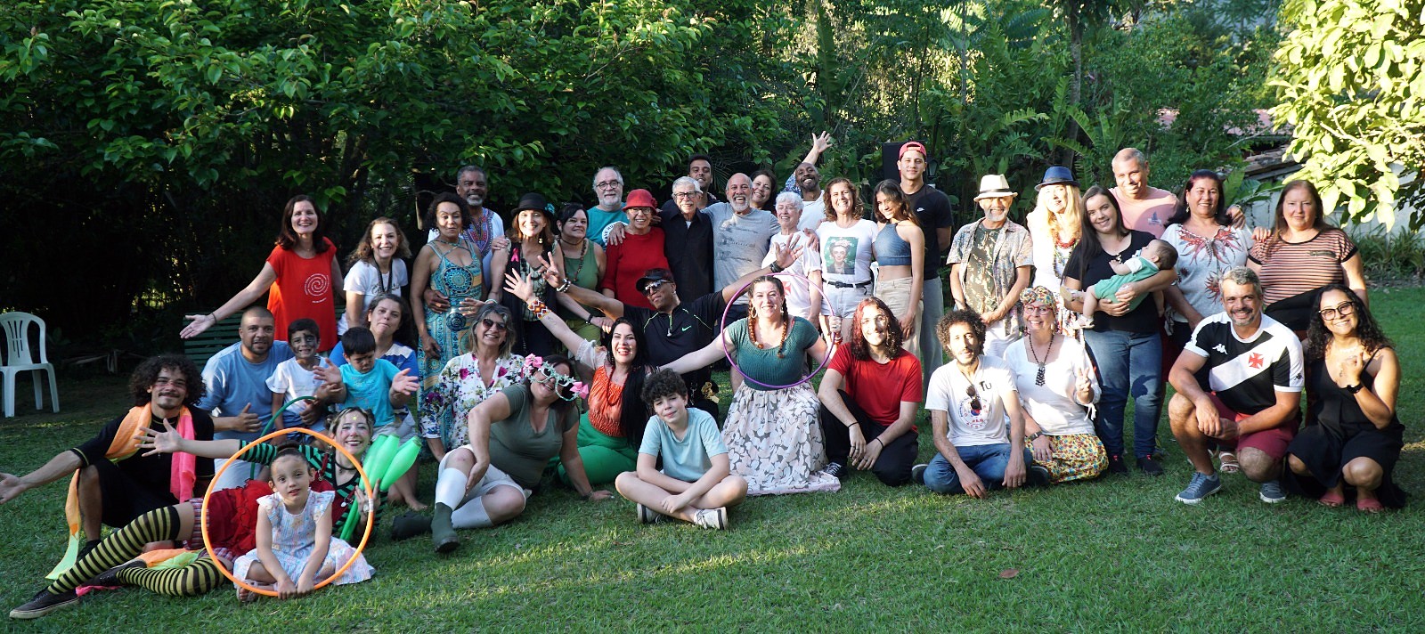 Leia mais sobre o artigo Cultura nos Bairros: Público aplaude e se diverte com as atrações artísticas no Sobrado José Francisco Lippi, em Venda Nova