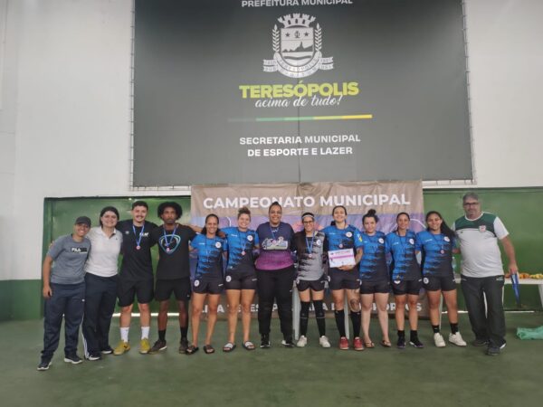 Leia mais sobre o artigo Esporte e prevenção marcam o Torneio Outubro Rosa de Futsal Feminino no Ginásio Pedrão