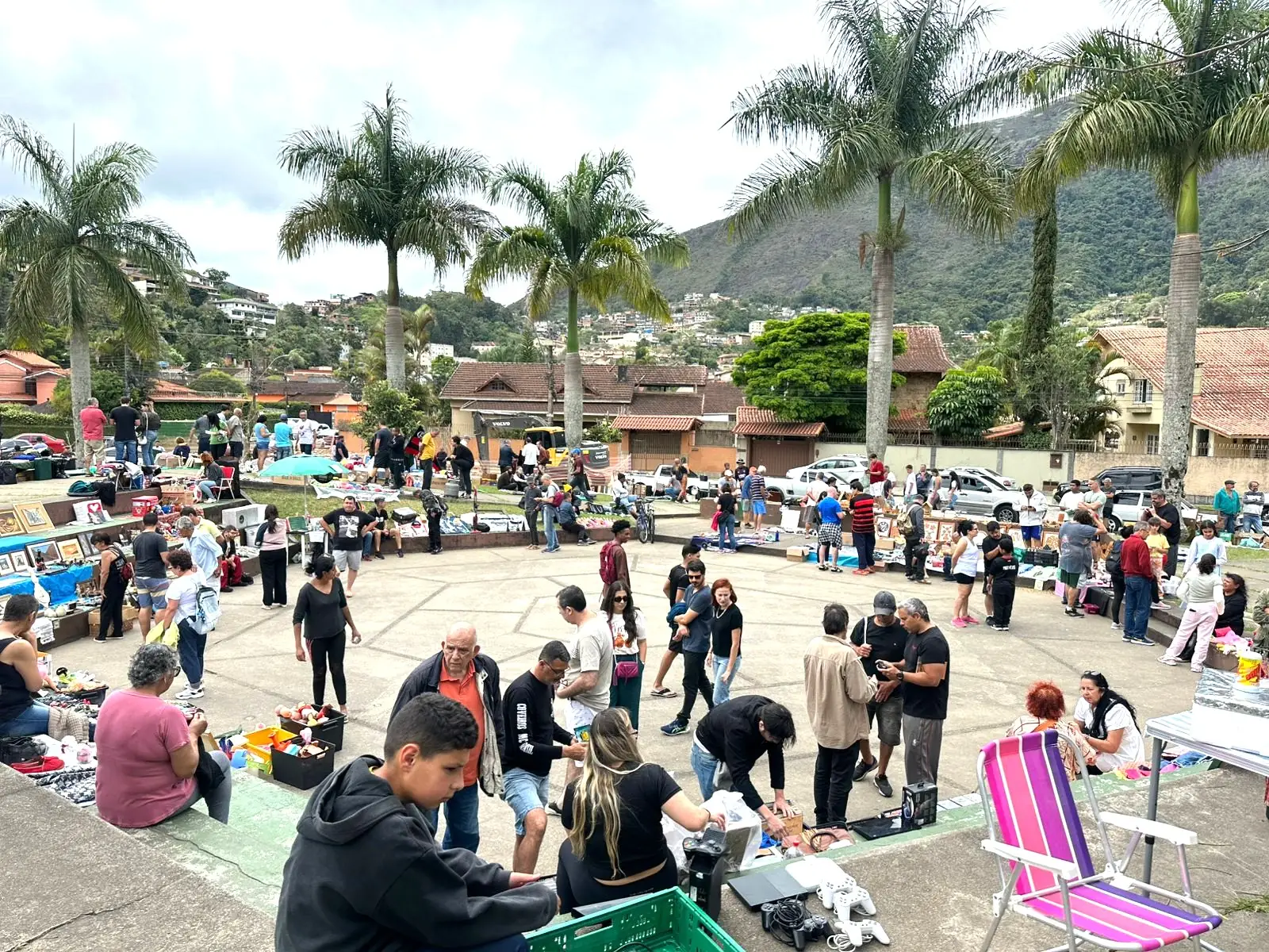 No momento, você está visualizando Eventos atraem público e movimentam o teatro e a praça da Casa de Cultura em Teresópolis