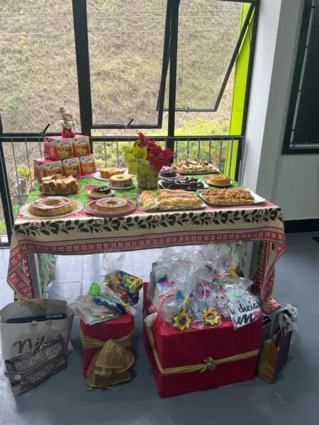 Leia mais sobre o artigo Natal do CRAS Bonsucesso: distribuição de brinquedos marca festividade 