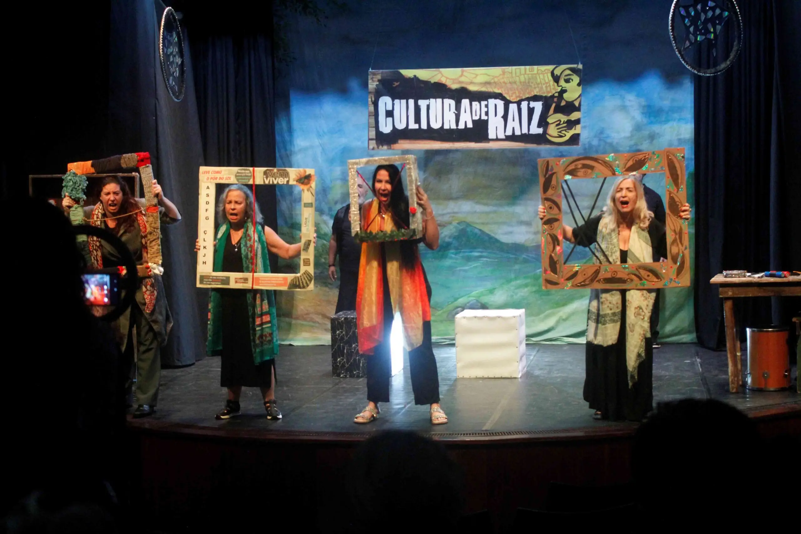 No momento, você está visualizando Cultura de Raiz, Feira do Rolo e Música na Matriz dão mais vida ao domingo em Teresópolis