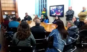 Prefeito Mario Tricano se reúne com grupo de taxistas