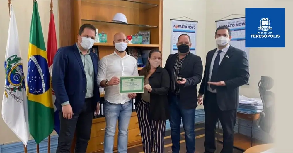 No momento, você está visualizando Prefeito Vinicius Claussen recebe representantes do Crefito-2