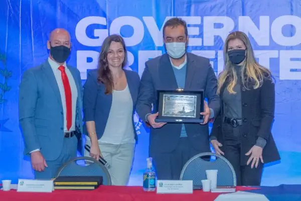 Leia mais sobre o artigo Fórum de Prefeitos da Região Serrana reúne autoridades estaduais e municipais e defende fortalecimento da Agricultura