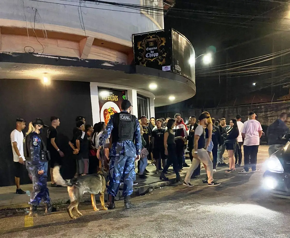 No momento, você está visualizando Fiscalização Covid-19: Prefeitura verifica cumprimento de regras sanitárias em 6 bairros, aplica 4 multas e lacra um estabelecimento