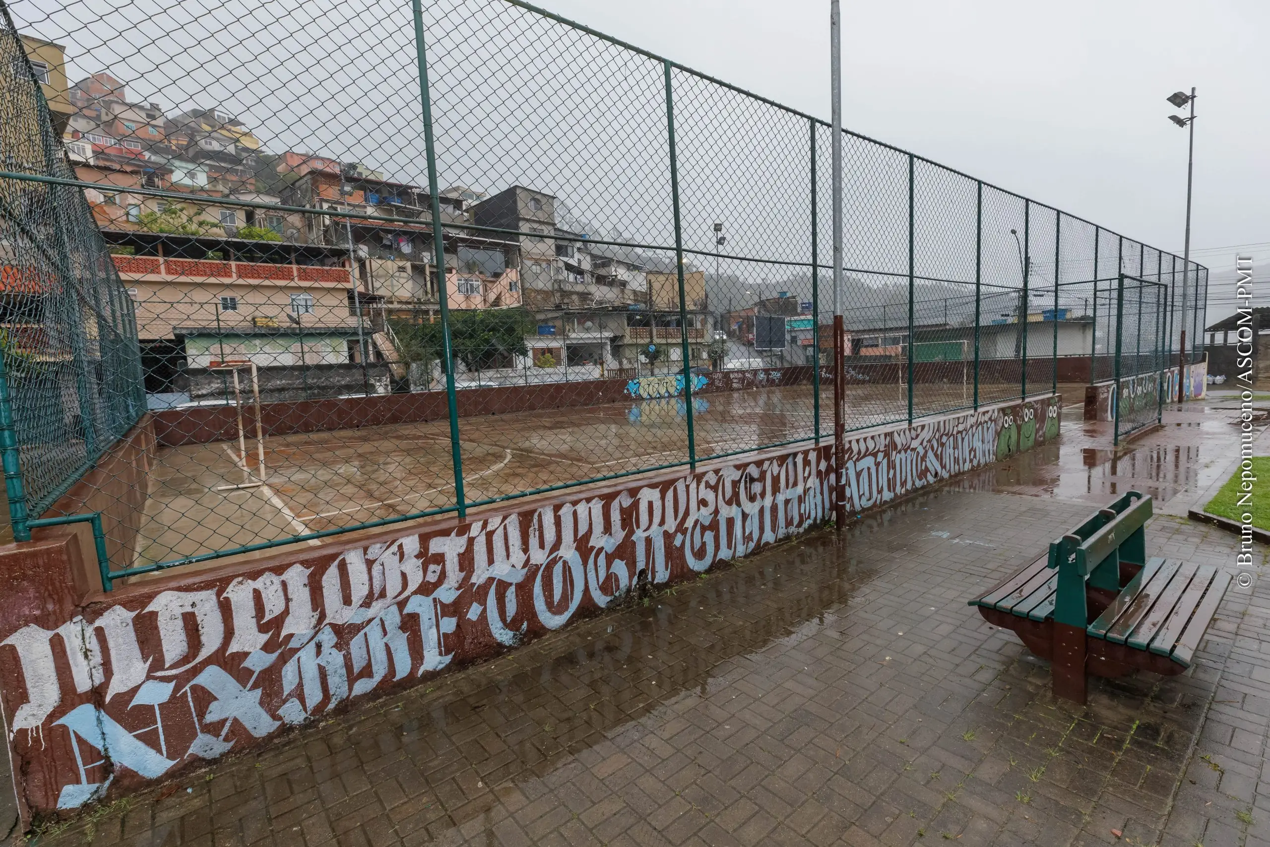 No momento, você está visualizando ‘Revitaliza Terê’: Prefeitura reforma quadras esportivas de 7 praças públicas, na cidade e no interior