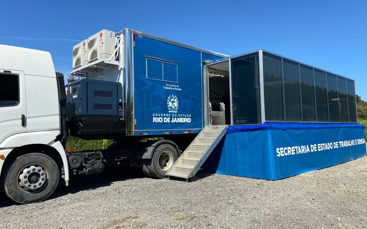 No momento, você está visualizando Teresópolis recebe a Carreta do Trabalhador e realiza o 2º Feirão Emprega Terê, de quarta a sábado, na Praça Olímpica