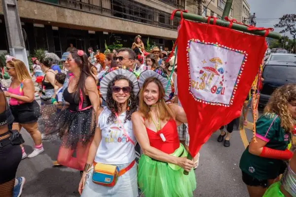 Leia mais sobre o artigo Carnaval Terê Alegria em Família: Teresópolis tem a segunda melhor  ocupação hoteleira em todo o estado e lidera o ranking na Região Serrana