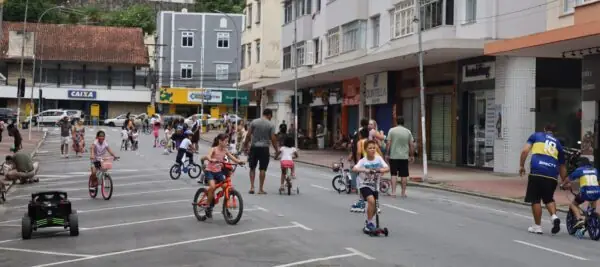 Leia mais sobre o artigo ‘Domingo no Parque’: diversão garantida e gratuita para toda a família