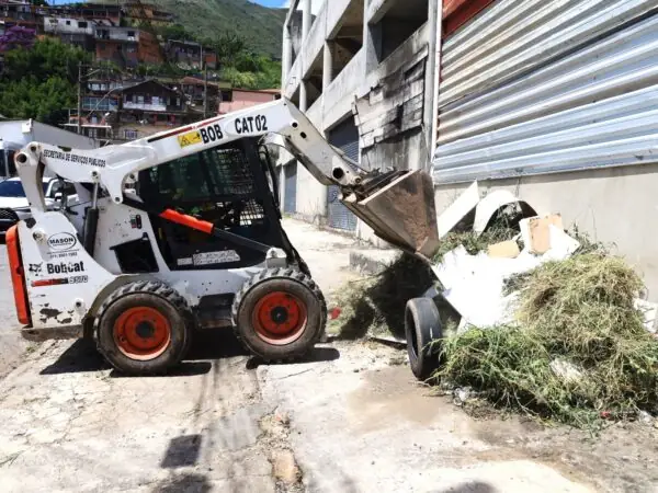 Leia mais sobre o artigo Prefeitura de Teresópolis realiza faxinaço no bairro de São Pedro