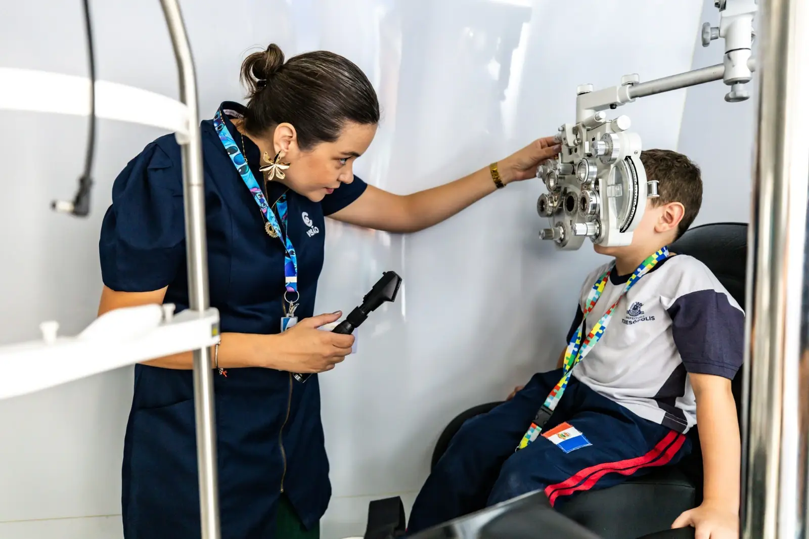 No momento, você está visualizando Projeto ‘Visão Móvel’ atende mais de 40 alunos da Escola Lino Oroña