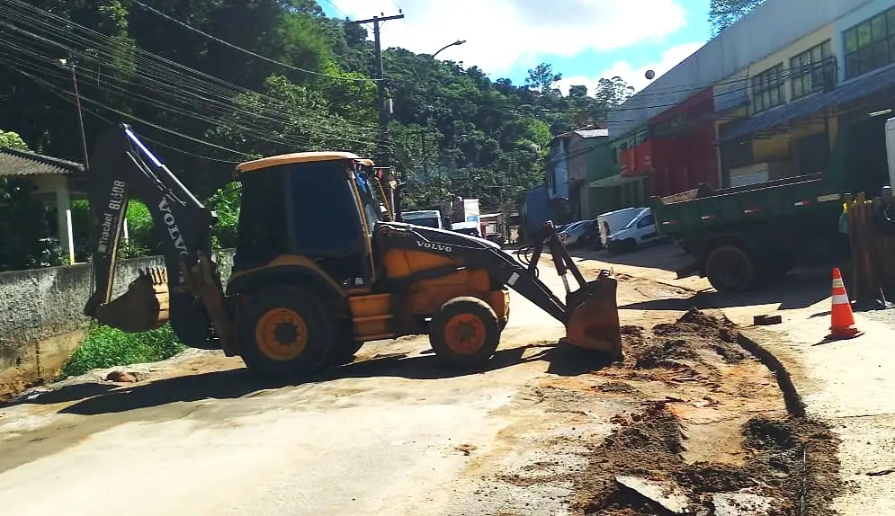 Leia mais sobre o artigo Prefeitura de Teresópolis recupera calçamento de ruas