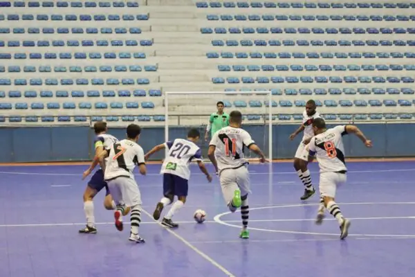Leia mais sobre o artigo Campeonato Carioca de Futsal: Vasco da Gama vence Comary/Teresópolis na 2ª rodada com um placar de 10×1