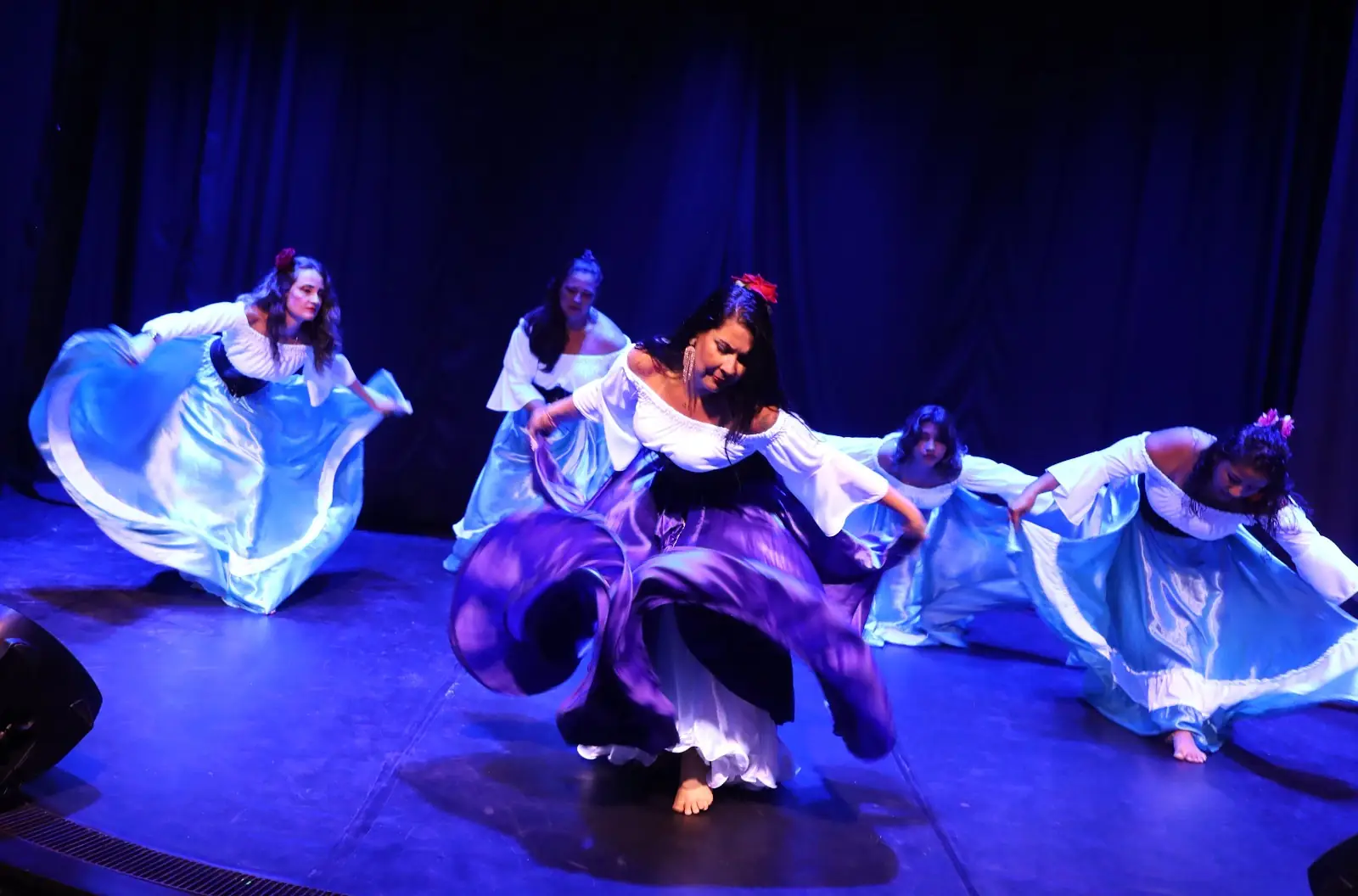 Leia mais sobre o artigo Aplausos aos Talentos da Casa: Alunos e professores apresentam sua arte e comemoram os 37 anos da Casa de Cultura de Teresópolis