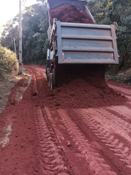 Leia mais sobre o artigo SMAADR intensifica ações nos 2º e 3º Distritos com frentes de trabalho em diversos bairros