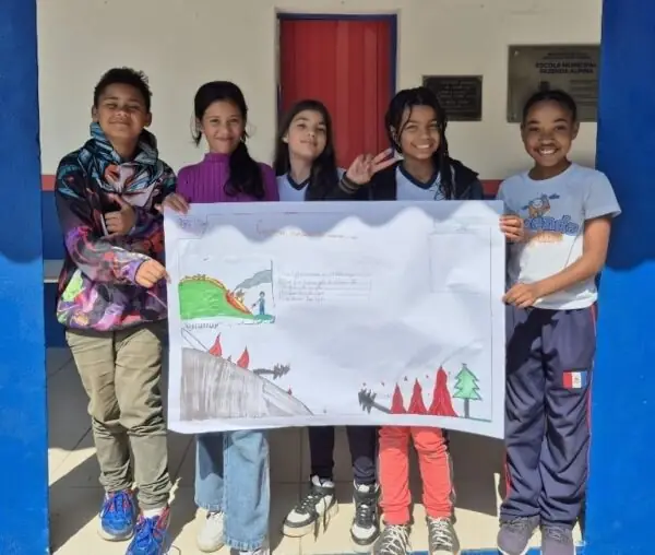 Leia mais sobre o artigo Projeto ‘Queimadas: Entender para Prevenir’: Secretaria de Educação promove oficinas para alunos da Rede Municipal