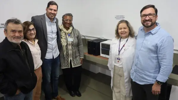 Leia mais sobre o artigo Secretaria Municipal de Saúde inaugura laboratório de diagnóstico de tuberculose