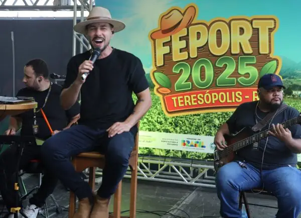 Leia mais sobre o artigo FEPORT 2025: shows, fazendinha, parque infantil, gastronomia e muita tradição agropecuária