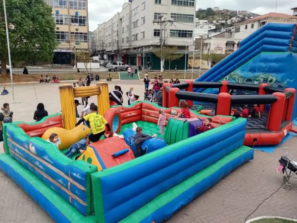 Leia mais sobre o artigo Sorrisos, cores e diversão: mais um Domingo no Parque especial!
