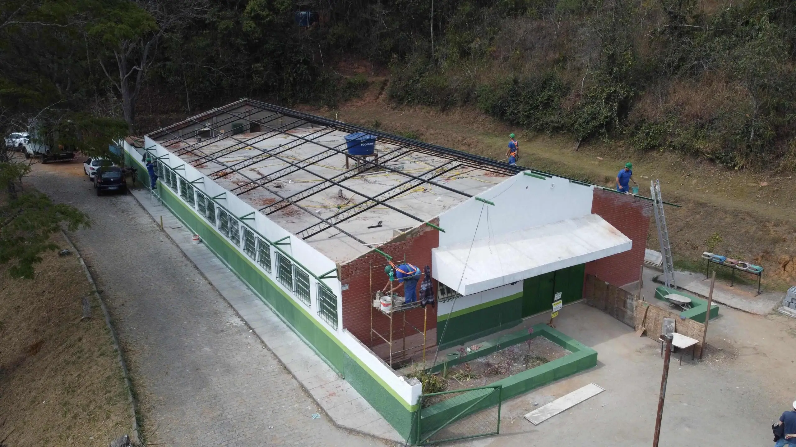 No momento, você está visualizando Reforma geral da Creche Municipal Paraíso segue em ritmo acelerado