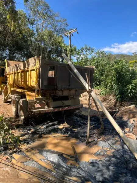 Leia mais sobre o artigo Operação conjunta flagra extração ilegal de areia em Teresópolis