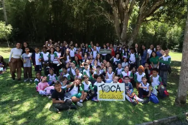 Leia mais sobre o artigo ‘Toca da Ciência’: Alunos da Rede Municipal vivenciam experiências educativas de Ciências