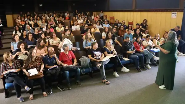 Leia mais sobre o artigo Processo Seletivo e Consultivo de Gestão Escolar: Comissão Central divulga chapas aprovadas para a etapa de consulta à comunidade escolar