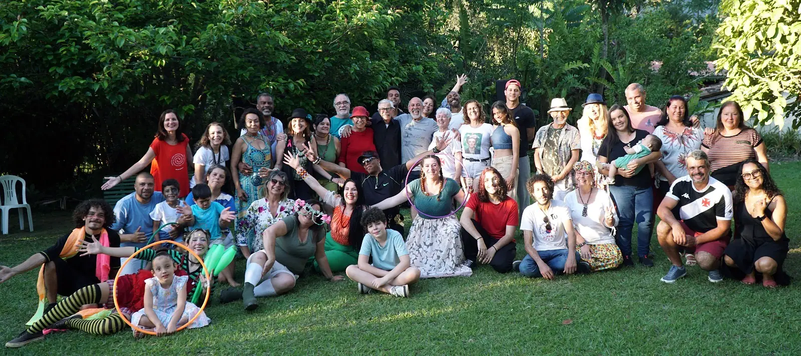 Leia mais sobre o artigo Cultura nos Bairros: Público aplaude e se diverte com as atrações artísticas no Sobrado José Francisco Lippi, em Venda Nova