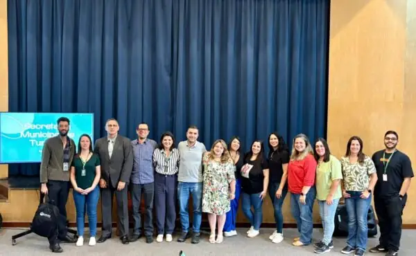 Leia mais sobre o artigo Secretaria de Turismo realiza reunião com o COMTUR e apresenta balanço das ações de setembro