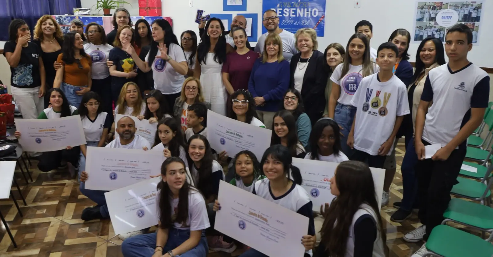 No momento, você está visualizando Escola Municipal Manoel Medeiros Sobrinho promove evento de premiação do 4º Concurso de Redação e Desenho e celebra a conquista de 5 medalhas na OLITEF