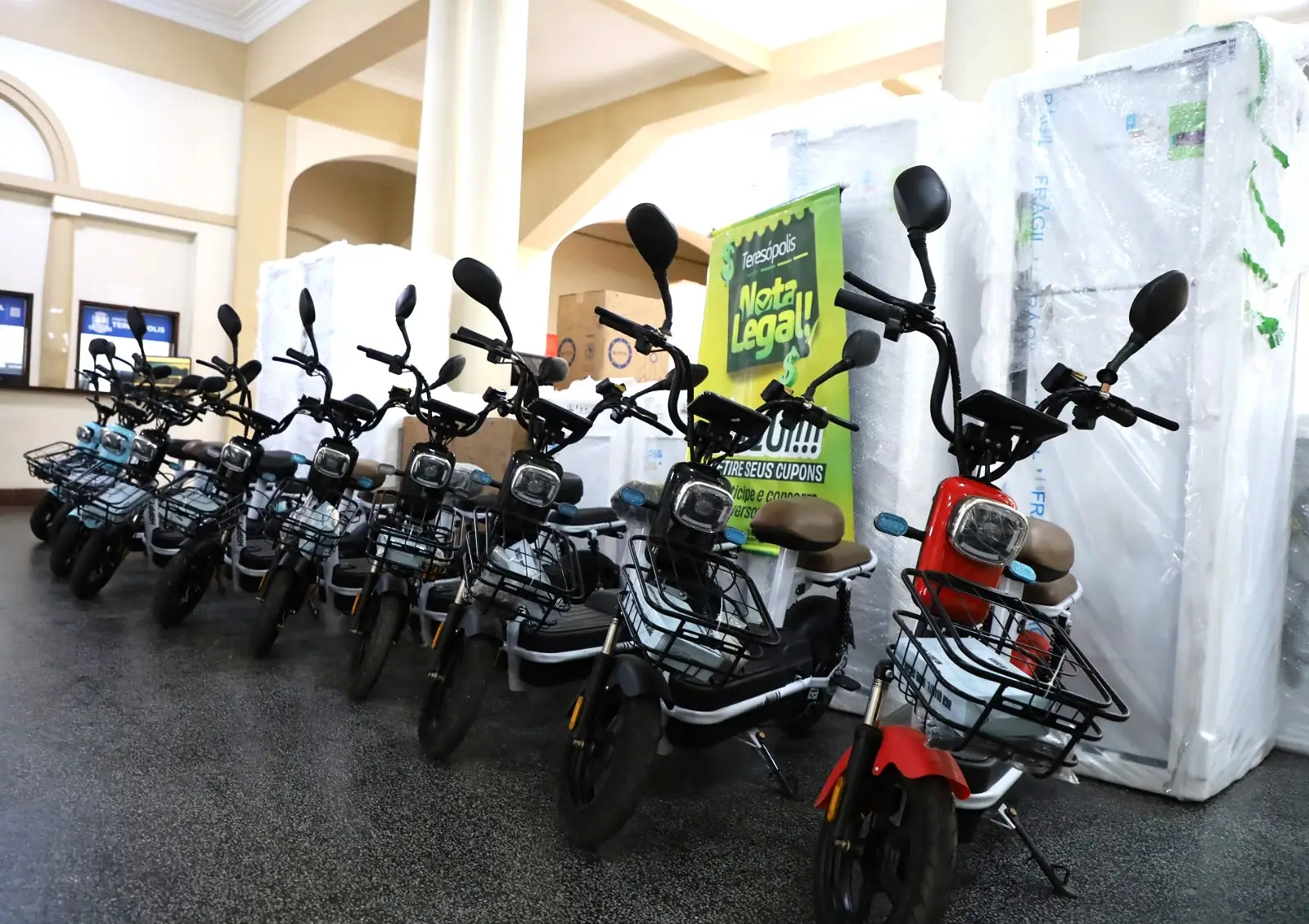 Leia mais sobre o artigo ‘Nota Legal’ 2025 sorteia apartamento e dezenas de prêmios no domingo, dia 14, no Ginásio Pedrão, em Teresópolis