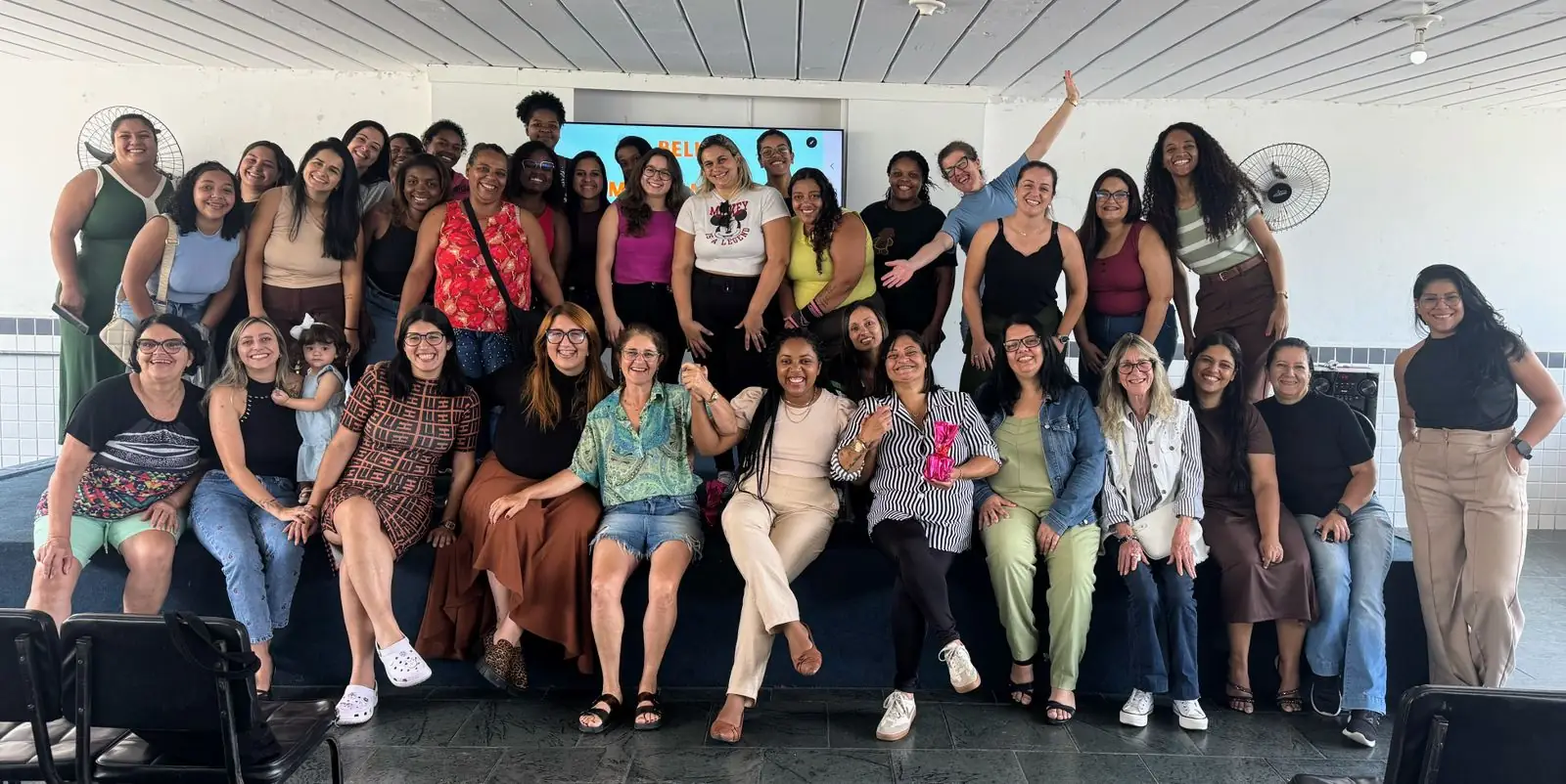 Leia mais sobre o artigo CRAS de Teresópolis participam de Comemorações do Dia internacional da Mulher em escolas municipais 