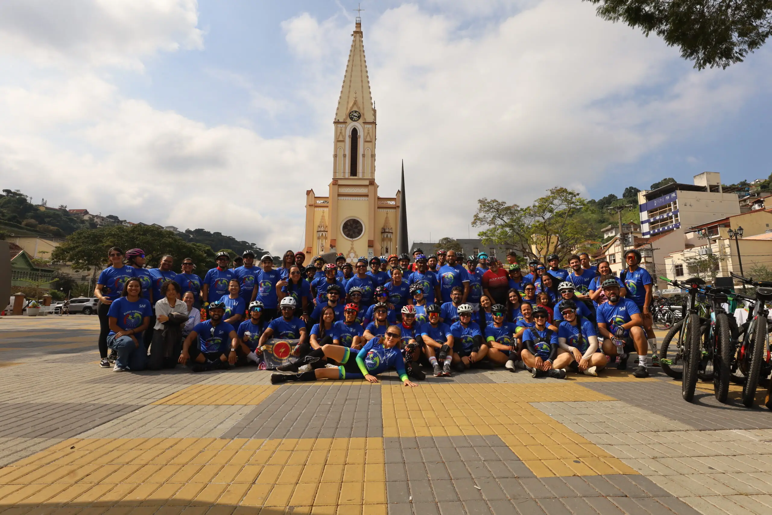 Leia mais sobre o artigo Abril Azul: Pedal Solidário e Corrida pela Inclusão reforçam conscientização sobre o autismo em Teresópolis